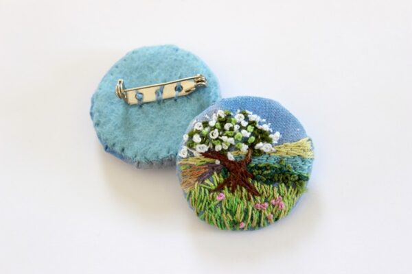 textile brooches