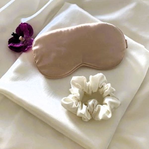 Silk-Pillowcase-pink-eyemask-and-silk-scrunchie-set