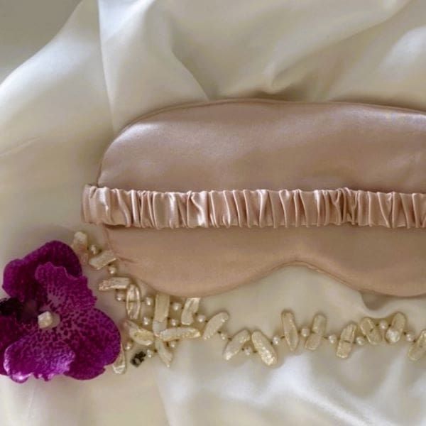 -Pink-Silk Eyemask